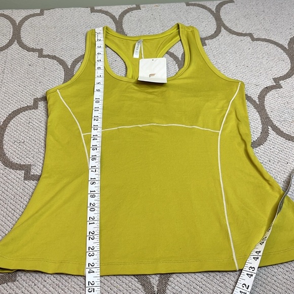 Fabletics Phoenix Racerback tank top - Picture 4 of 9